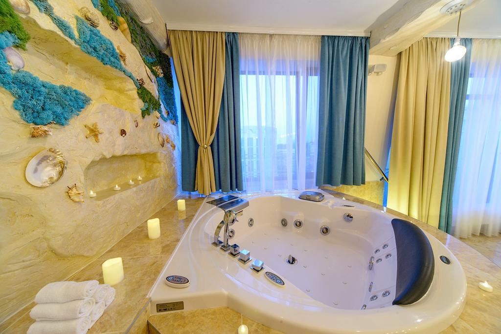 Apartment On Grecheskaya 5 Odessa Dış mekan fotoğraf